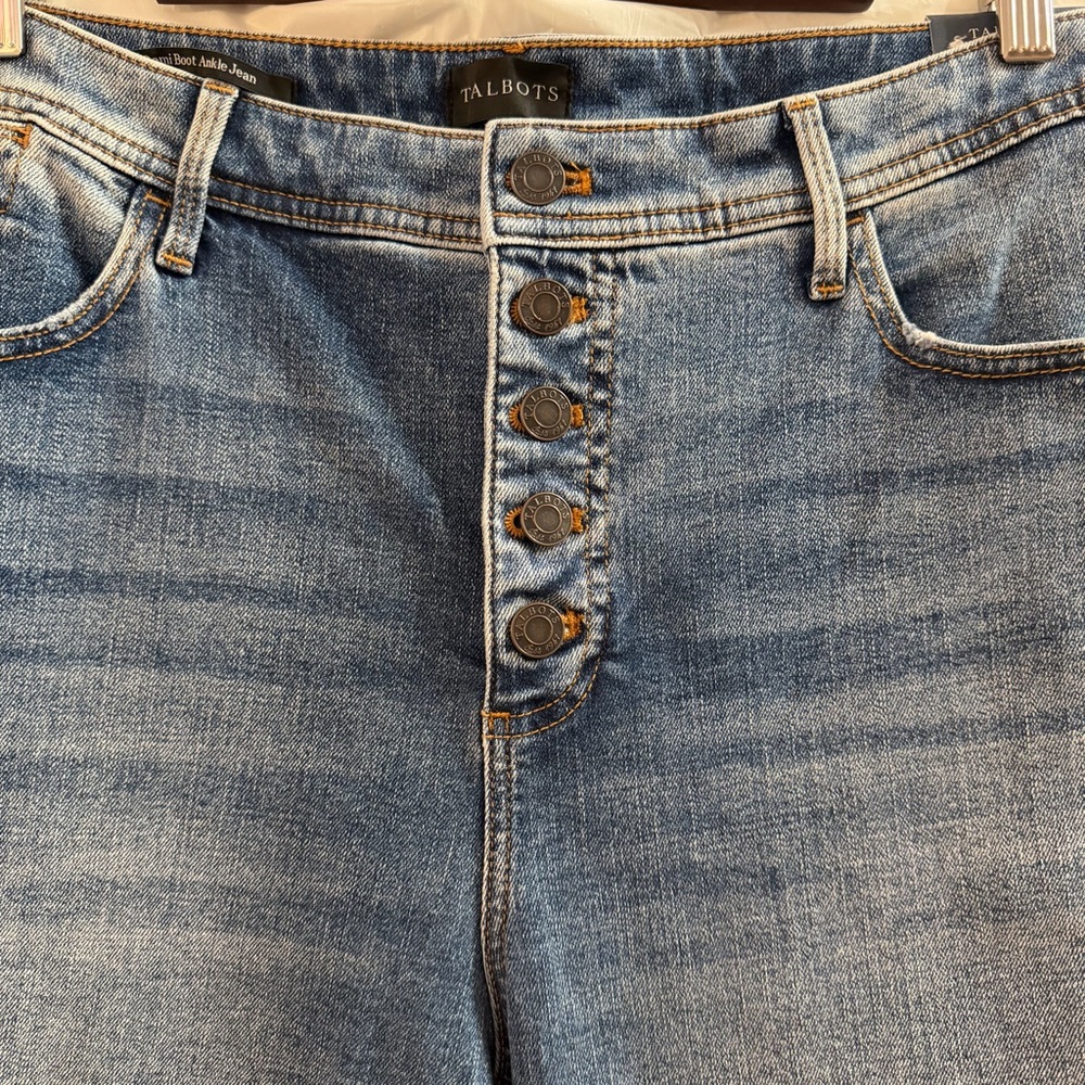 TALBOTS JEANS, Size 16P, Demi Boot Ankle Jean with High Waist in Mid-Wash, NEW.